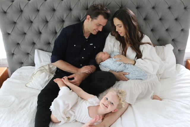 Aijia and Andy Grammer with their daughters